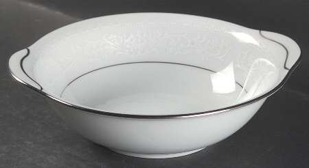 Versailles Lugged Cereal Bowl