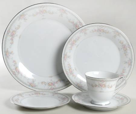 Veranda 5 Piece Place Setting by Noritake