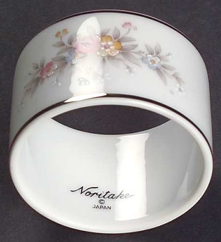 Veranda Napkin Ring by Noritake