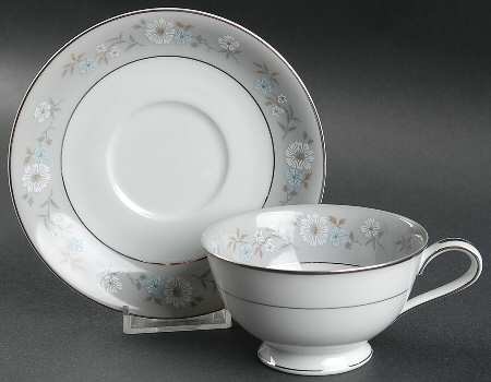 Vernon Footed Cup & Saucer Set