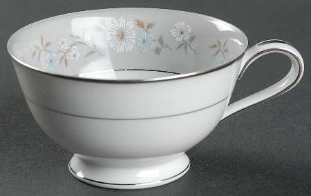 Vernon Footed Cup