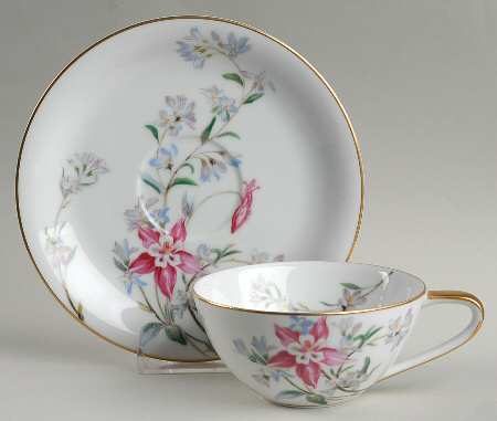 Verna (Gold Trim) Flat Cup & Saucer Set