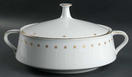 Victoria Round Covered Vegetable