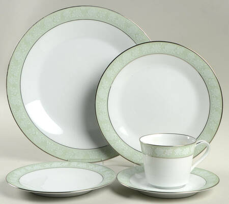 Vienne 40 Piece Estate Set