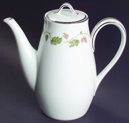 Vineyard Coffee Pot & Lid