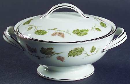 Vineyard Sugar Bowl & Lid