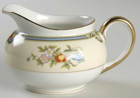 Vintonia Creamer