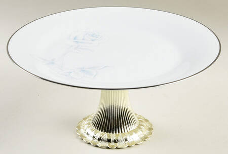 Virtue Cake Stand with 4"-5" Metal Pedestal  Hc
