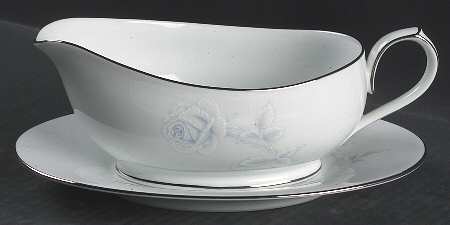 Virtue Gravy Boat & Underplate (Relish/Butter)
