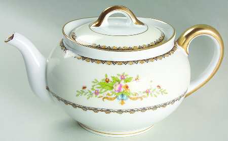 Visalia Teapot & Lid