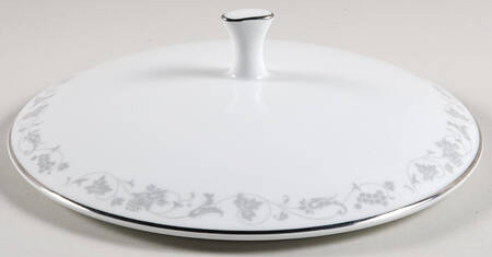 Vivian Lid for Round Vegetable