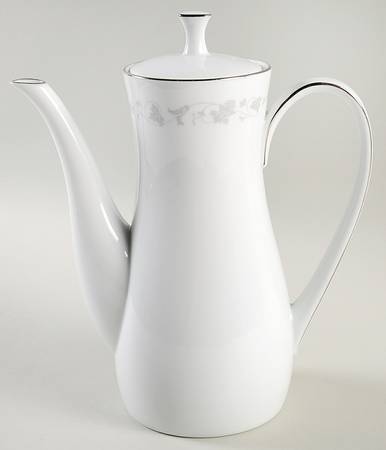 Vivian Coffee Pot & Lid