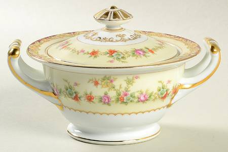 Vivian Sugar Bowl & Lid