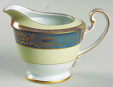 Vornay Blue Creamer