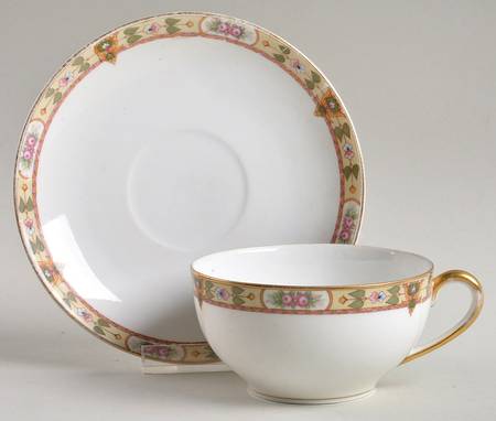 Wadleigh Flat Cup & Saucer Set