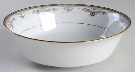 Walnut Hill 9" Round Vegetable Bowl