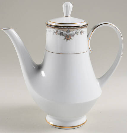 Walnut Hill Coffee Pot & Lid