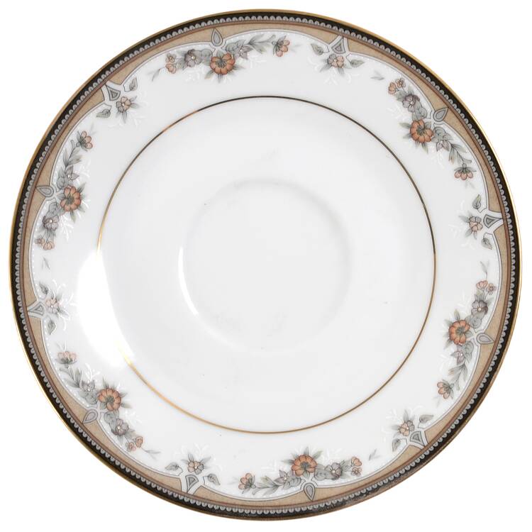 Walnut Hill Saucer