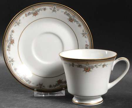 Walnut Hill Footed Cup & Saucer Set