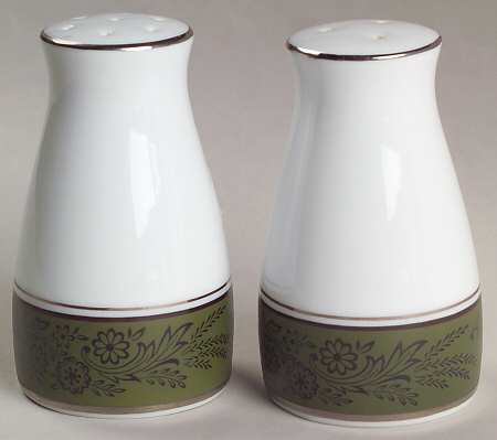 Walden Salt & Pepper Set