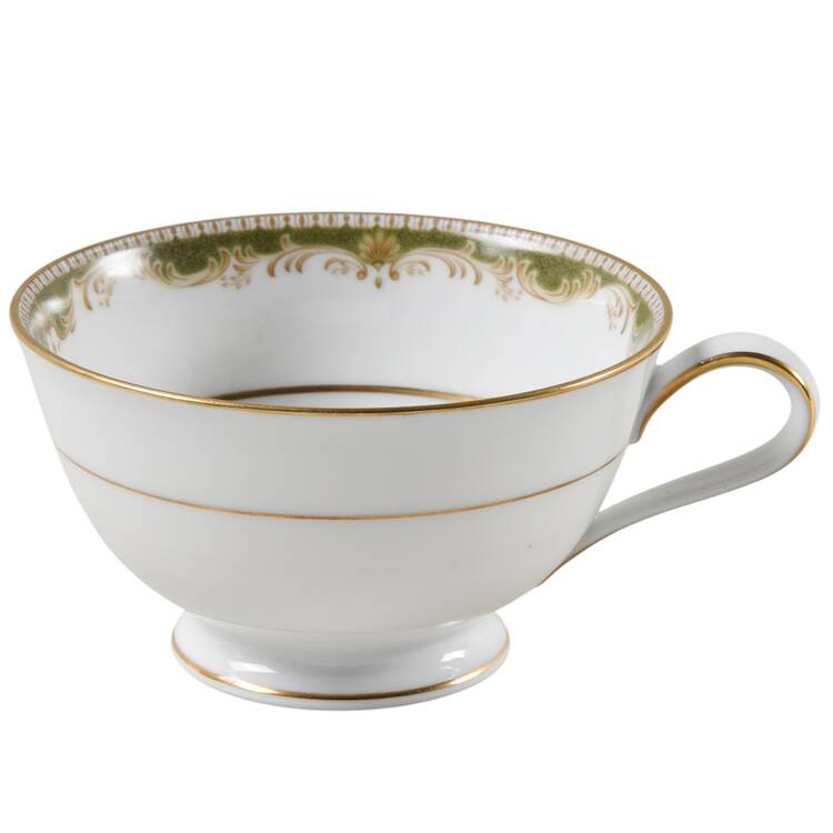 Warrington Footed Cup