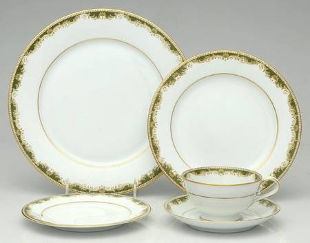 Warrington 40 Piece Estate Set