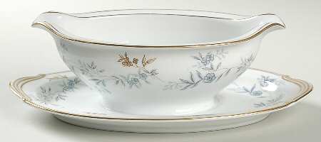 Waverly Gravy Boat with Attached Underplate