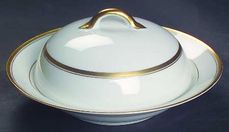 Waverly Round Covered Butter