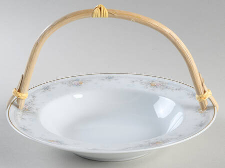 Waynesboro 7''-7 1/4'' Basket W/Bamboo Handle HC