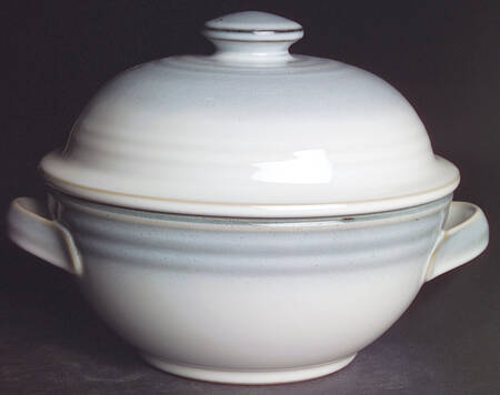 Wayfarer 1 Qt Round Covered Casserole