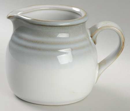 Wayfarer Creamer