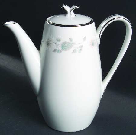 Wellesley Small Coffee Pot & Lid