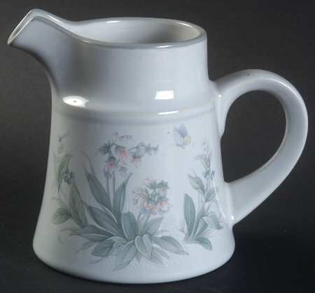Welcome Spring Creamer
