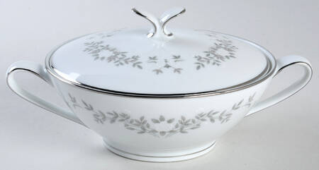 Westview Sugar Bowl & Lid