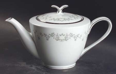 Westview Teapot & Lid
