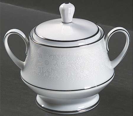 White Field Sugar Bowl & Lid