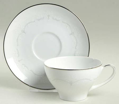 Whitebrook Flat Cup & Saucer Set by Noritake