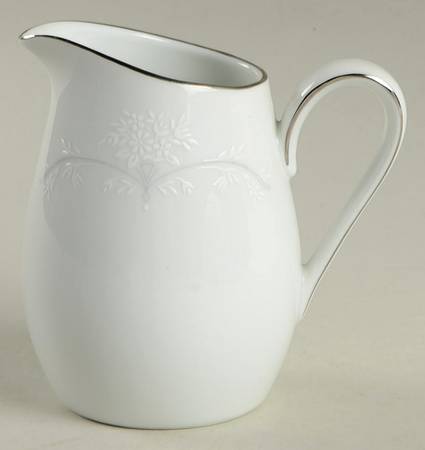 Whitebrook Mini Creamer