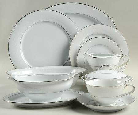 Whitehall 46 Piece Estate Set