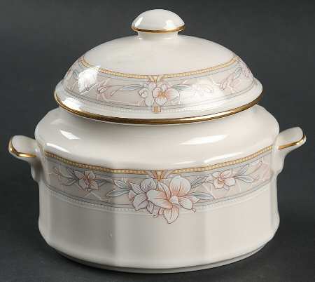 Windsor Garden Sugar Bowl & Lid