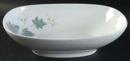 Wild Ivy 10" Oval Vegetable Bowl