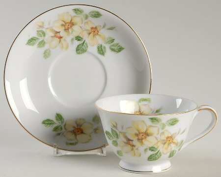 Wildrose Footed Cup & Saucer Set