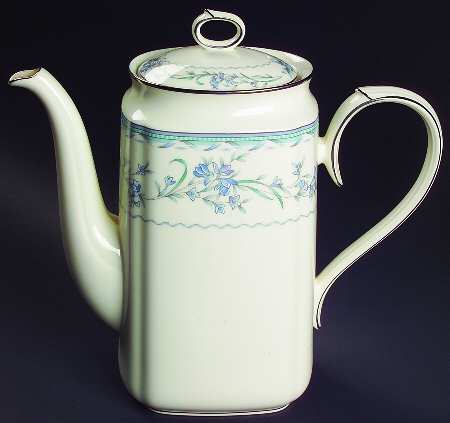 Williamston Coffee Pot & Lid