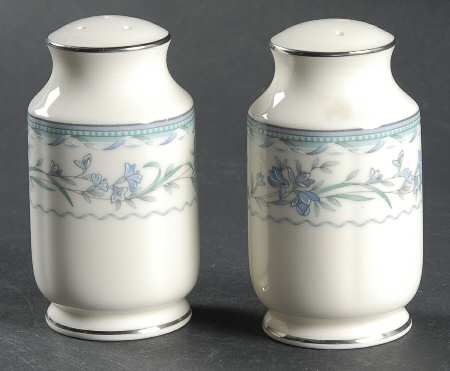 Williamston Salt & Pepper Set