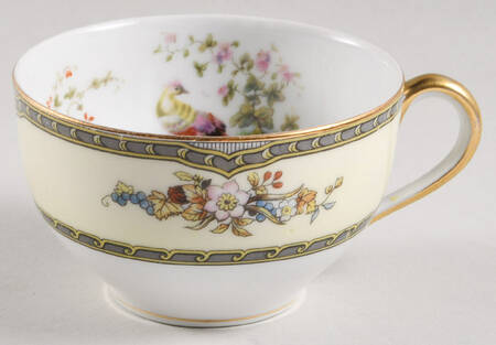 Windsor Oversized Cup
