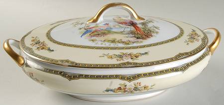 Windsor Oval Covered Vegetable