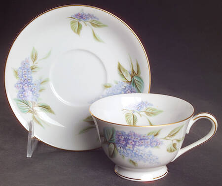 Winona Footed Cup & Saucer Set