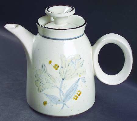Winterrose Tea/Coffee Pot & Lid