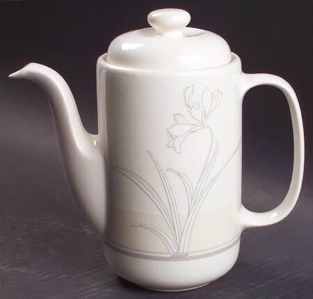 Winter Park Tea/Coffee Pot & Lid