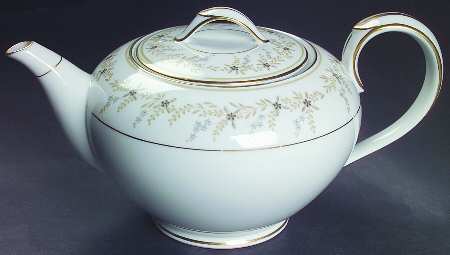 Wisteria Teapot & Lid